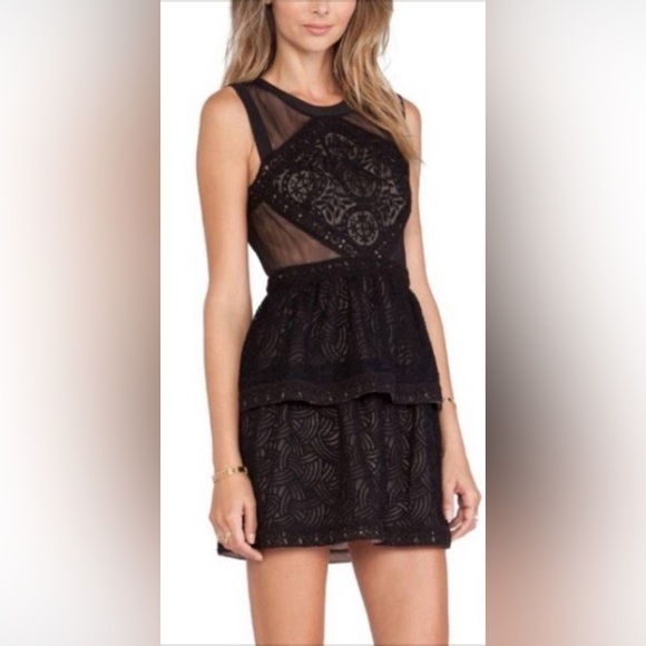 BCBGMAXAZRIA Joselyn Fit & Flare Black Sleeveless Lace Floral Mini Dress Size 6 - Picture 3 of 10